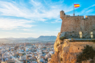 Comment bien préparer votre voyage en Espagne : tous les conseils pratiques pour partir serein